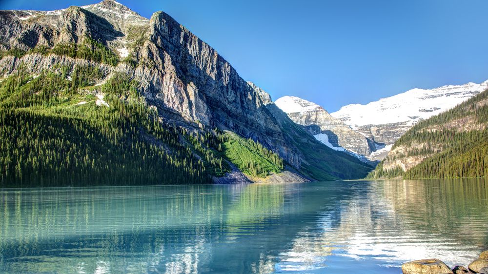 FOTO: Nejstarší kanadský národní park okouzlí nejen tyrkysovými jezery